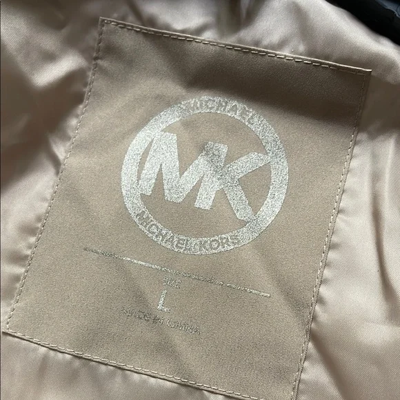 MICHAEL Michael Kors Tan Quilted Ski & Snow Jacket NWOT - Picture 9 of 11